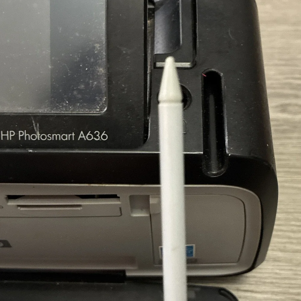 HP Photosmart A636 Digital Photo Inkjet Printer with 4.8 inch Touchscreen